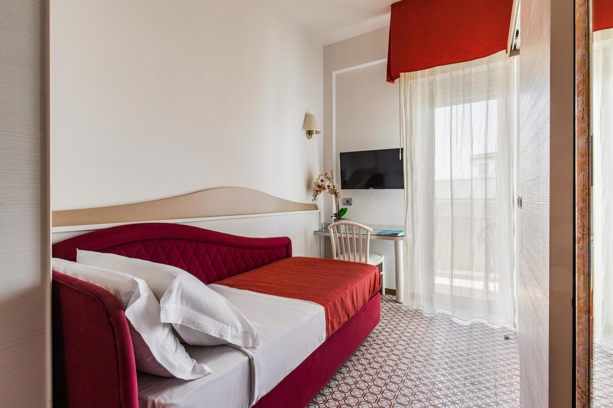 Hotel Caravelle Cesenatico Zewnętrze zdjęcie