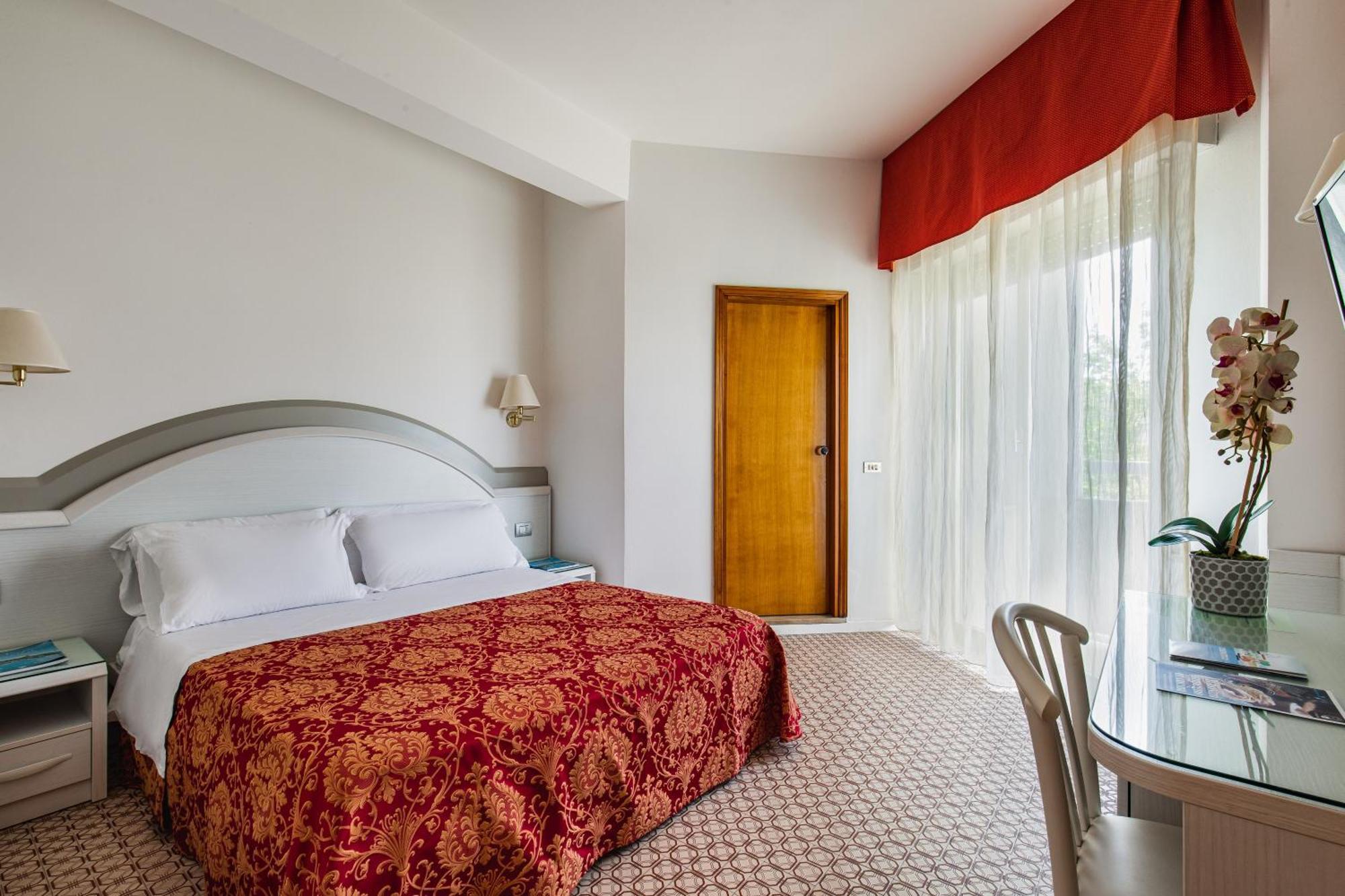 Hotel Caravelle Cesenatico Zewnętrze zdjęcie
